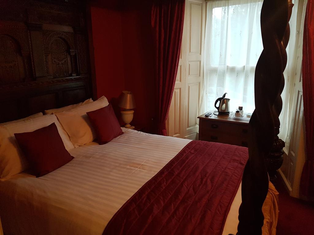Churston Court Hotel Churston Ferrers Екстериор снимка