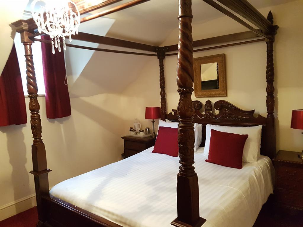 Churston Court Hotel Churston Ferrers Екстериор снимка