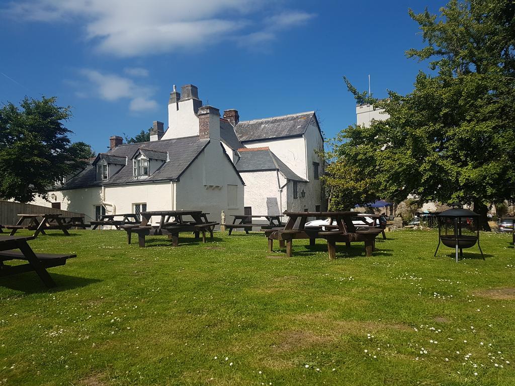 Churston Court Hotel Churston Ferrers Екстериор снимка