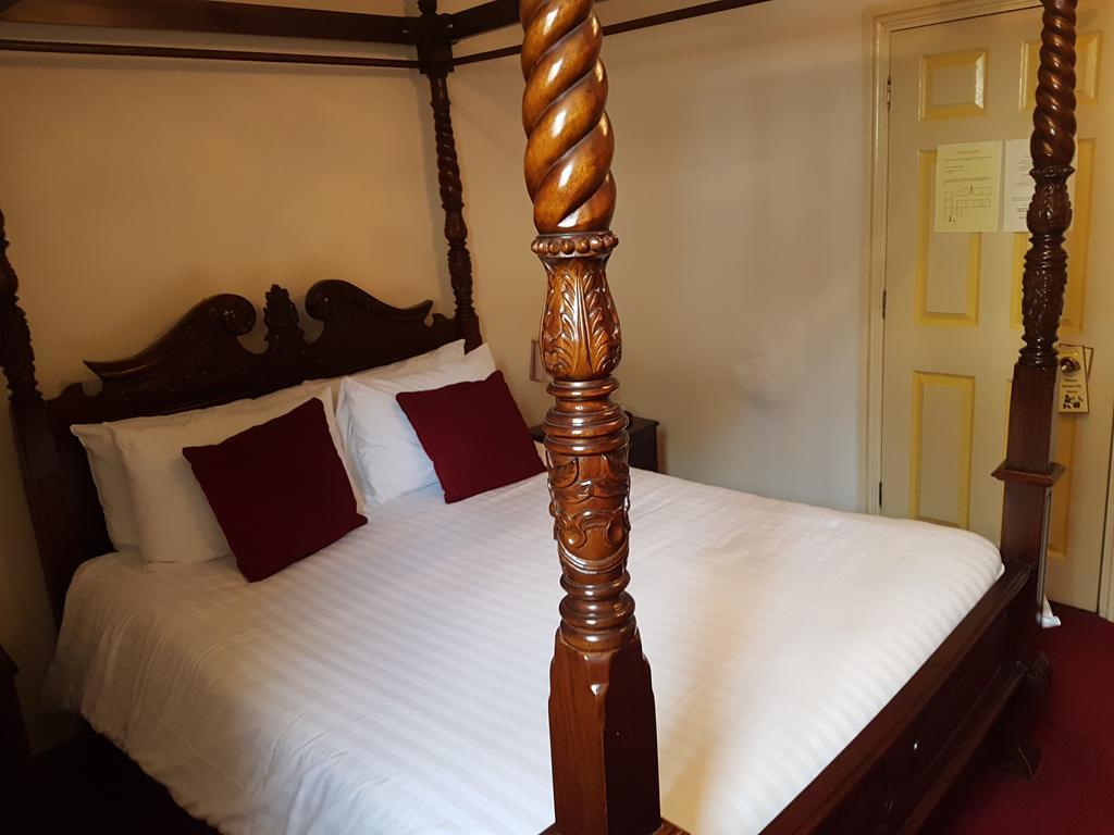 Churston Court Hotel Churston Ferrers Екстериор снимка